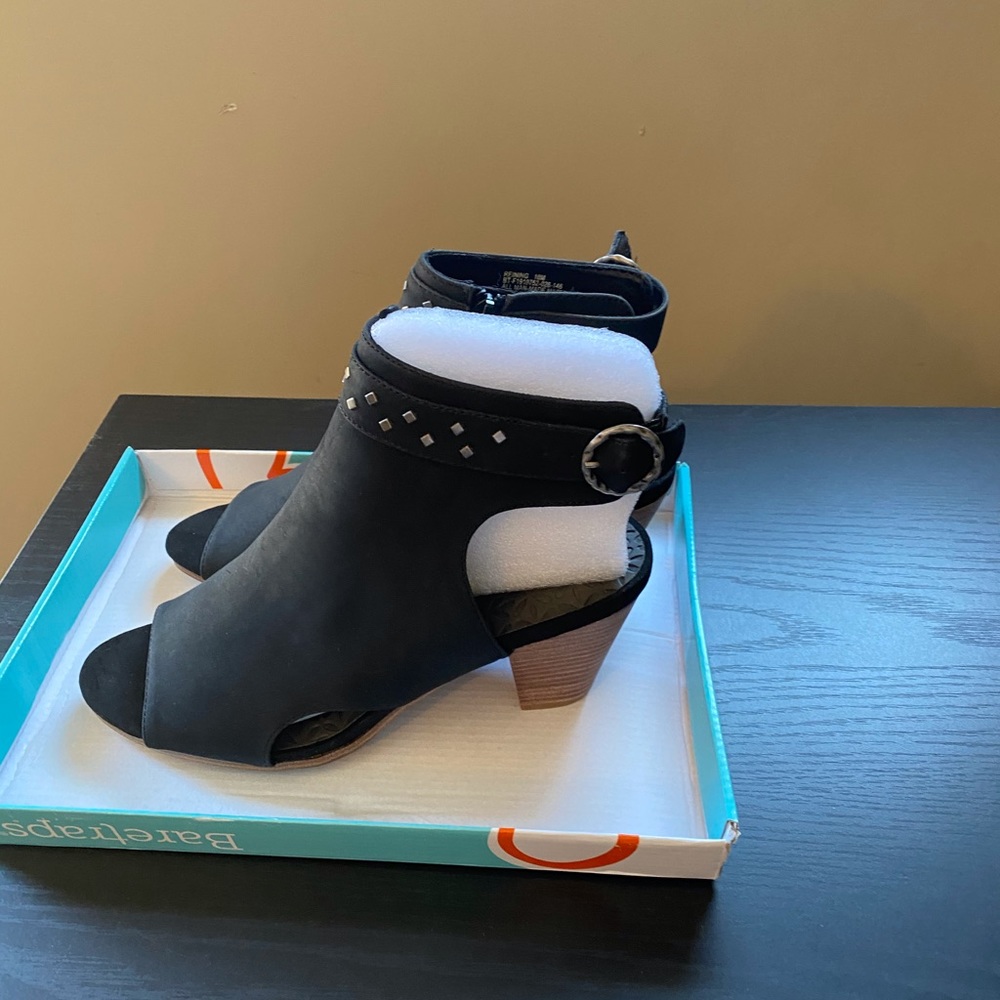 Women’s Shoes
